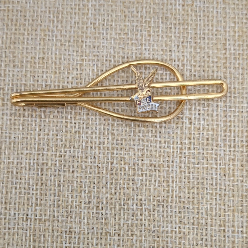Vintage Gold Tie Clip with Eagle Design